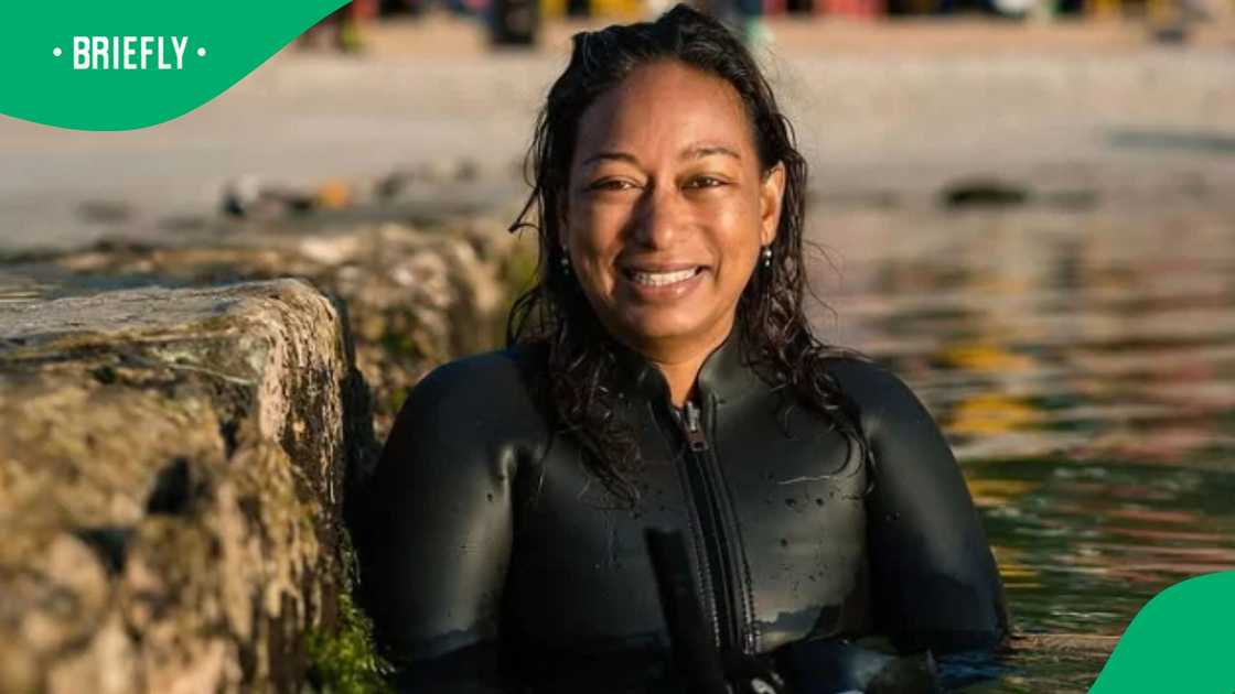 Dr Aaniyah Martin