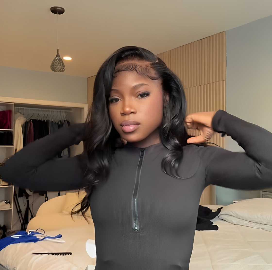 A lady flaunted her 40-inch wig from Shein that went wrong. A lady flaunted her 40-inch wig from Shein that went wrong.