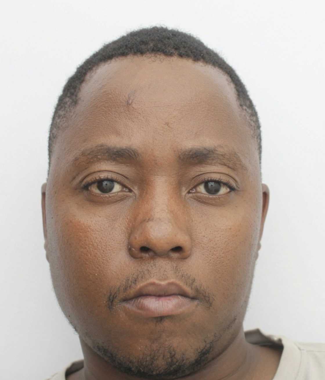 Sol Phenduka reacts after cop allegedly kills man over gizzards Sol Phenduka reacts after cop allegedly kills man over gizzards