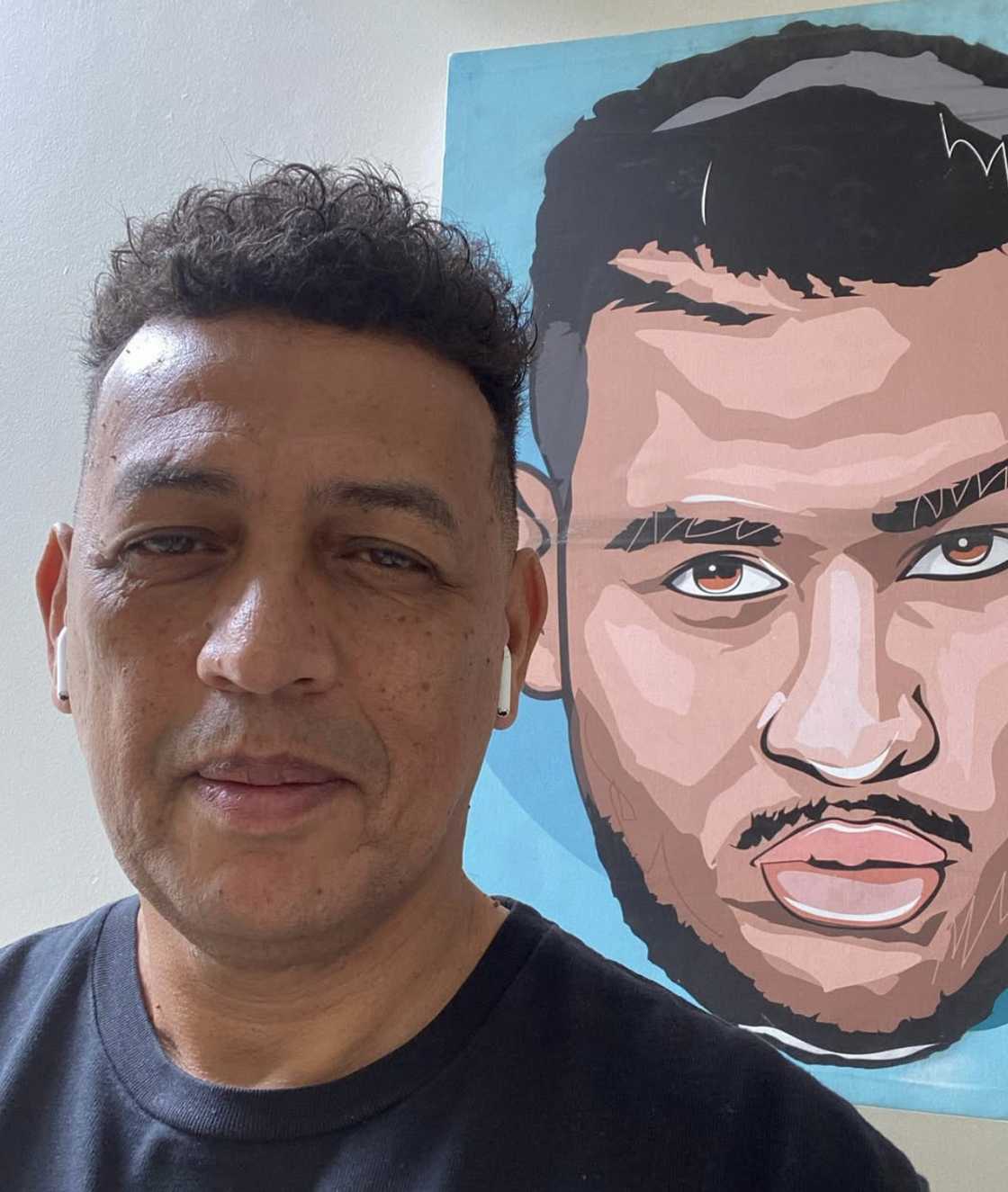 AKA's dad seemingly ignored Bheki Cele in a viral video