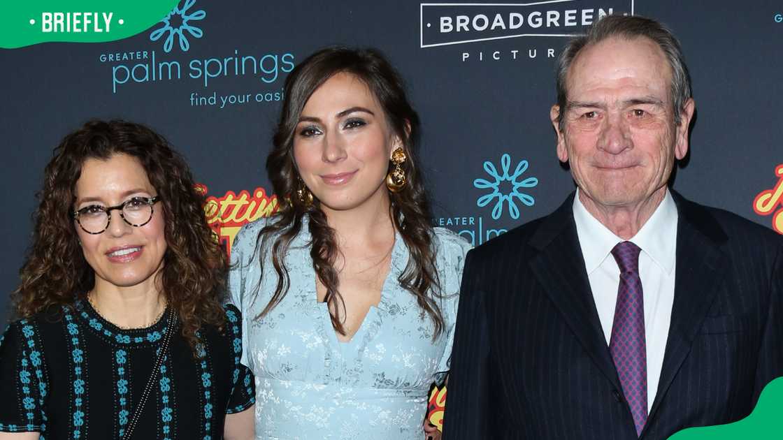 Tommy Lee Jones' family at the Just Getting Started premiere