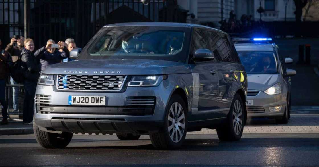 boris johnson, england, prime minister, range rover boris johnson, england, prime minister, range rover
