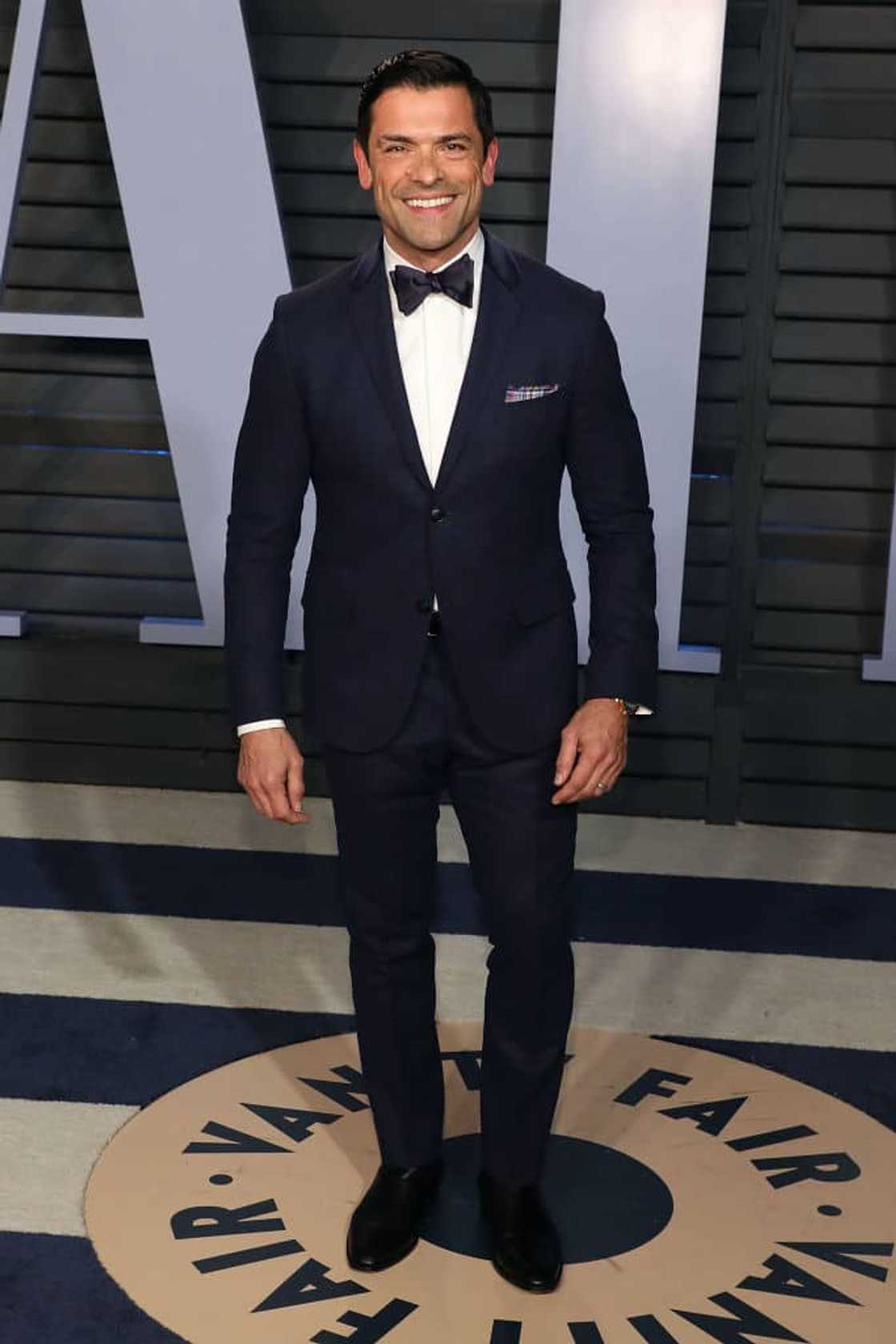Who is Mark Consuelos? Who is Mark Consuelos?