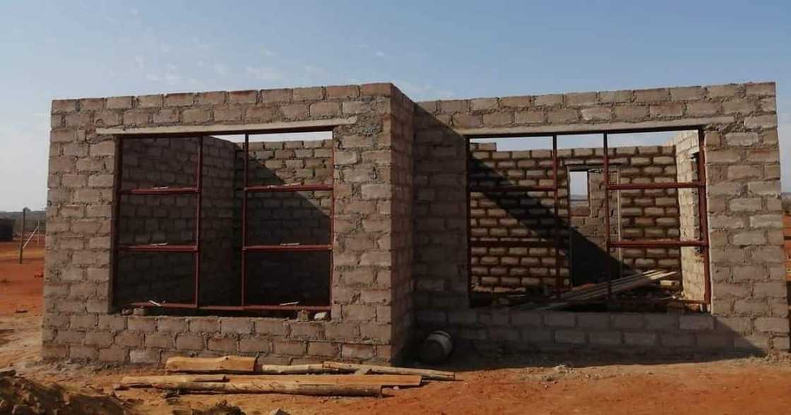 Young lady, new home, building, 26 years old, success, inspiring news, local news, South Africa viral, trending news Young lady, new home, building, 26 years old, success, inspiring news, local news, South Africa viral, trending news
