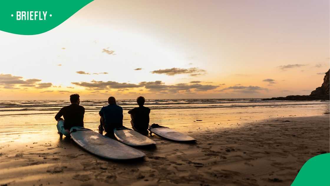 Surfing, Australia, Kangaroo Island Surfing, Australia, Kangaroo Island