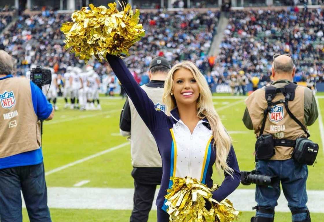 Hottest NFL cheerleaders in 2021