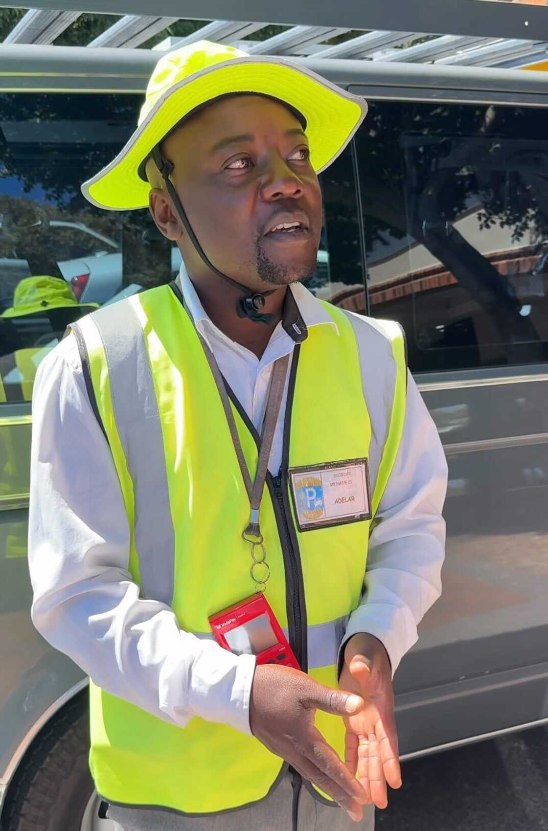 A car guard shared his daily earnings and advised motorists on tipping and why it's important. A car guard shared his daily earnings and advised motorists on tipping and why it's important.