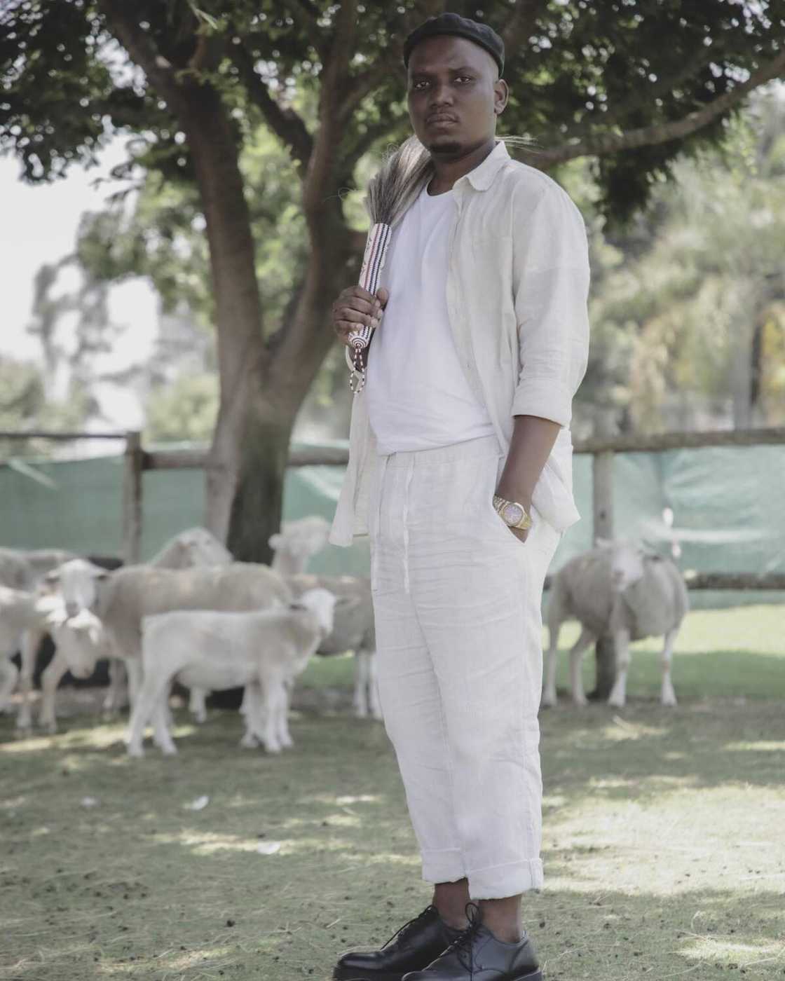 Mnqobi Yazo Mnqobi Yazo