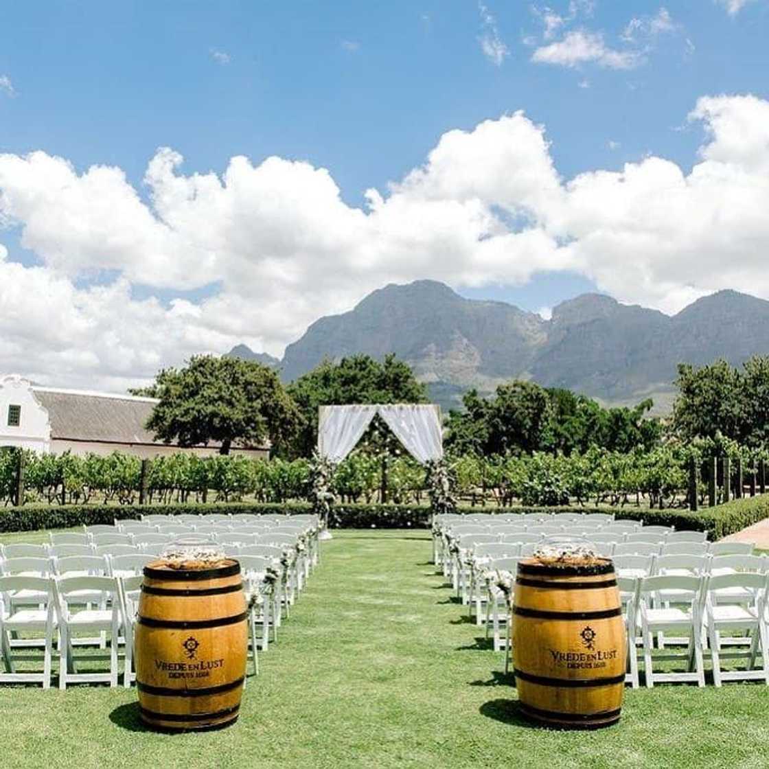 Affordable wedding venues Affordable wedding venues