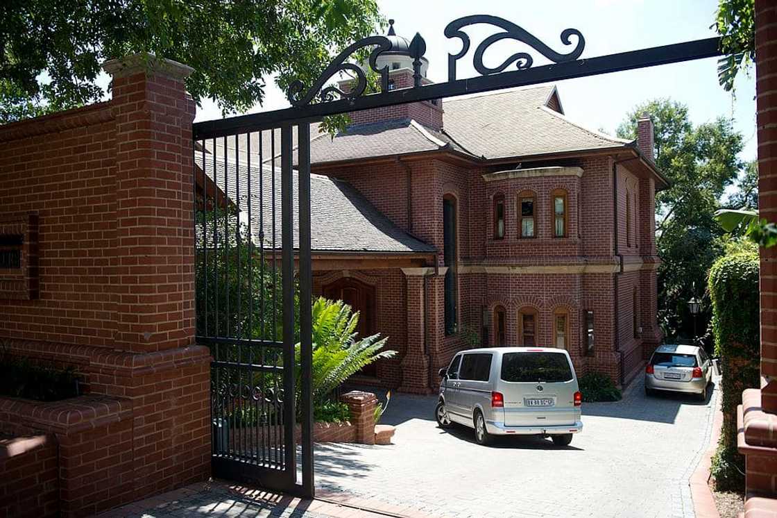 Arnold Pistorius's house where Oscar could be living if paroled Arnold Pistorius's house where Oscar could be living if paroled