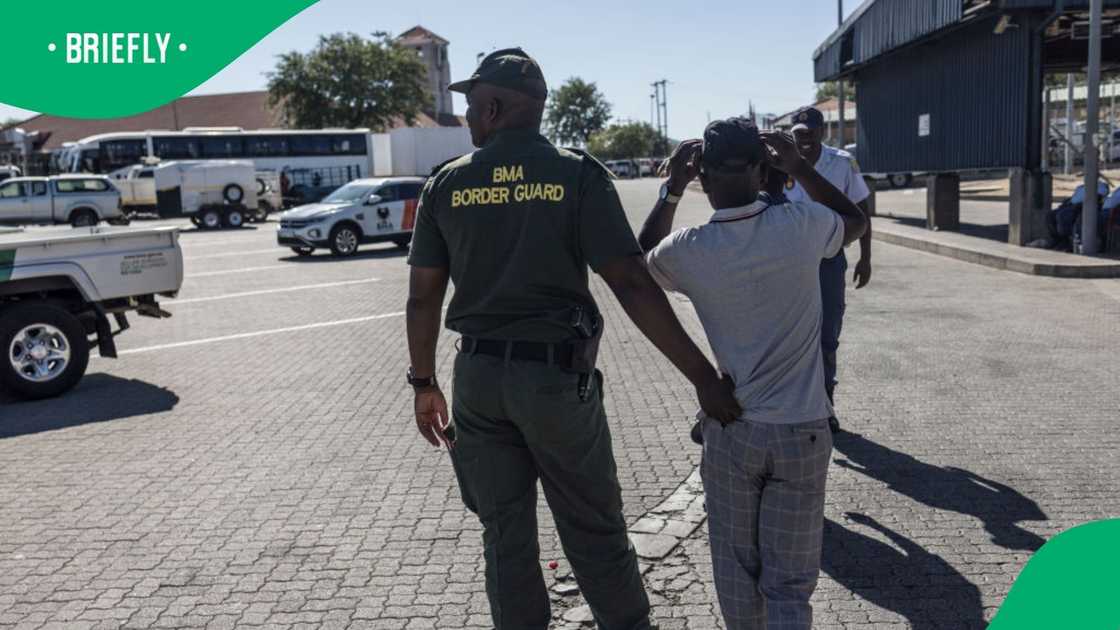 The SANDF is worried about porous borders The SANDF is worried about porous borders