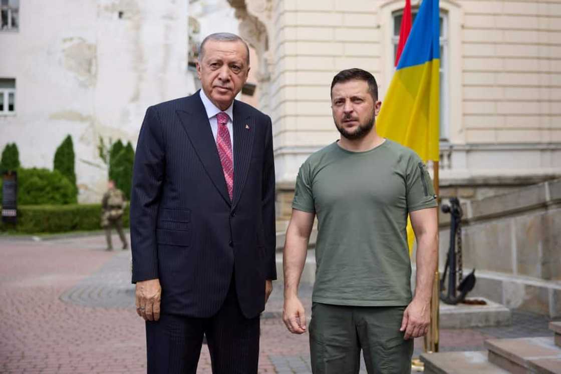Erdogan still hopes to bring Putin and Ukrainian President Volodymyr Zelensky together for truce talks Erdogan still hopes to bring Putin and Ukrainian President Volodymyr Zelensky together for truce talks