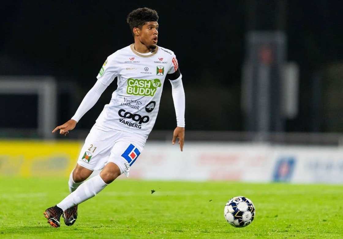 whos is the richest footballer in South Africa? whos is the richest footballer in South Africa?
