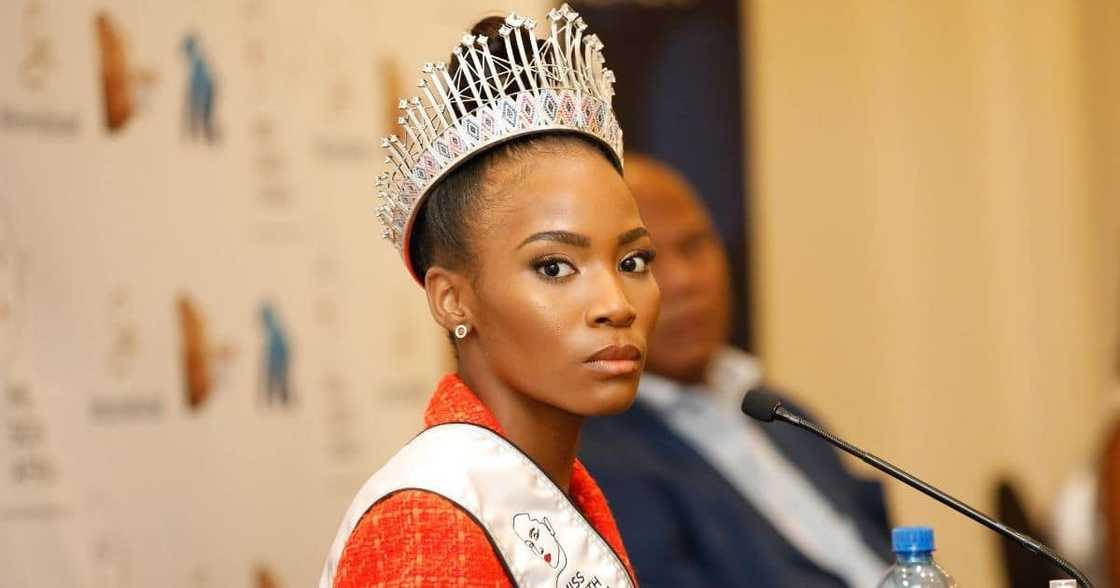 Activist, doorstep, Miss SA, boycott, Israel, Miss Universe pageant Activist, doorstep, Miss SA, boycott, Israel, Miss Universe pageant