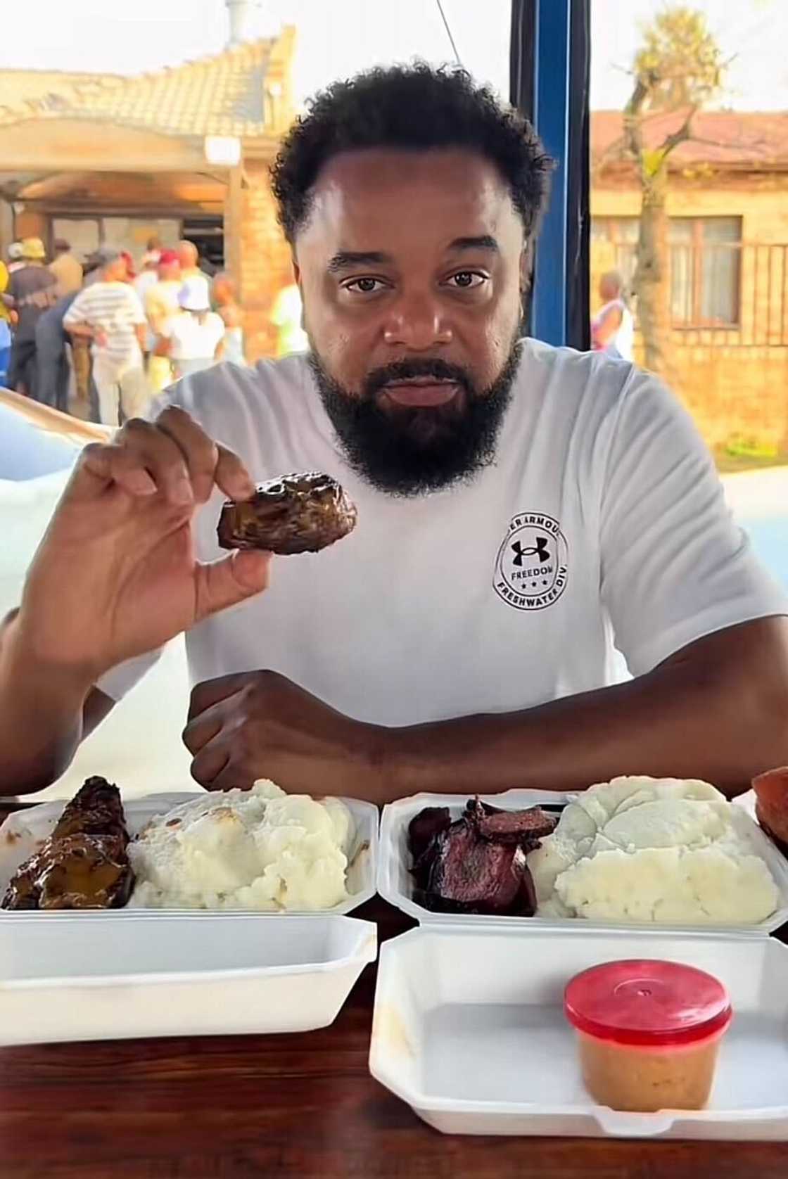 An American man tried Kwa Coash in Soweto, Johannesburg, and reviewed. An American man tried Kwa Coash in Soweto, Johannesburg, and reviewed.