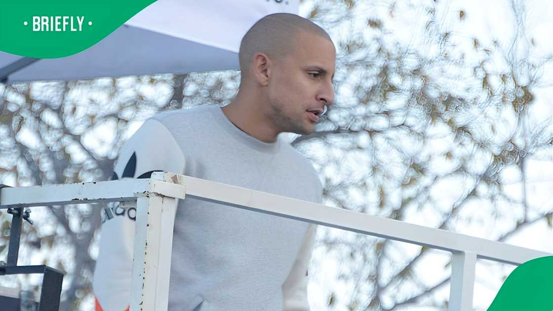 DJ Warras reacts to backlash towards Open Chats podcasters DJ Warras reacts to backlash towards Open Chats podcasters