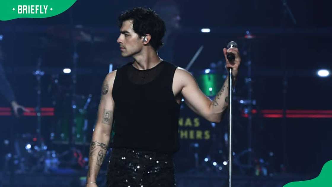 Joe Jonas net worth Joe Jonas net worth