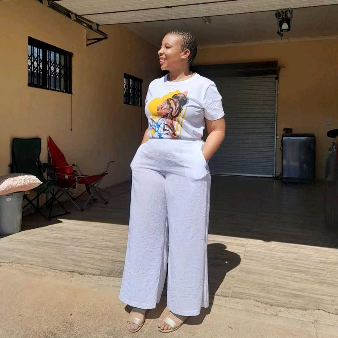 Social media users advised a mom to ask her son why he did not like his big school Social media users advised a mom to ask her son why he did not like his big school