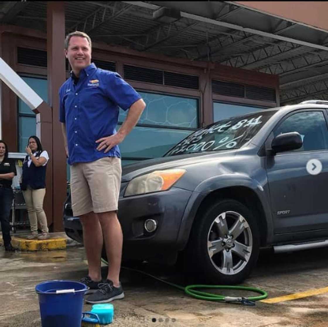 Doug McMillon: net worth, age, children, wife, salary, house, email, profile Doug McMillon: net worth, age, children, wife, salary, house, email, profile