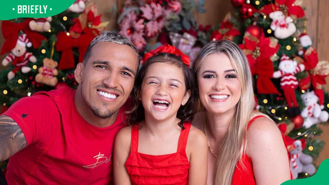 Charles Oliveira's ex-wife