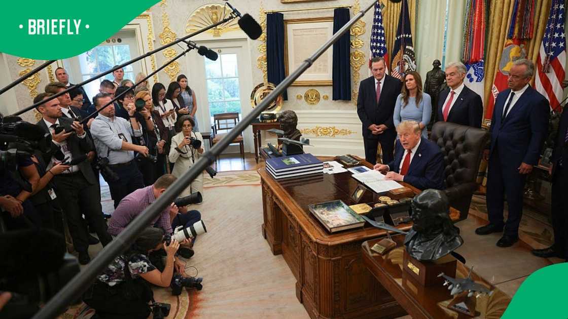 U.S. President Donald Trump speaks to reporters about healthcare in the Oval Office at the White House on September 18, 2026 in Washington, DC U.S. President Donald Trump speaks to reporters about healthcare in the Oval Office at the White House on September 18, 2026 in Washington, DC