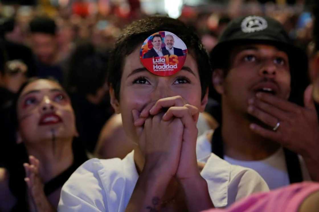 Brazilians face a tense final stretch to the runoff on October 30