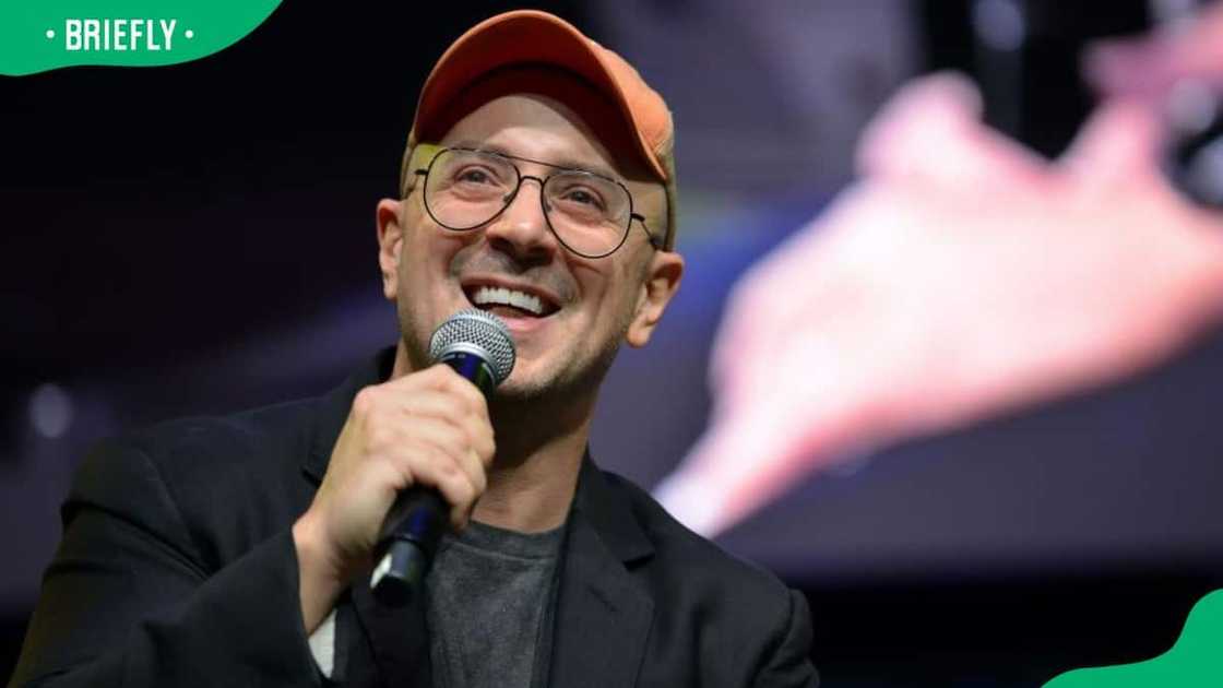 Who is Steve Burns' wife or girlfriend? Facts about the actor Who is Steve Burns' wife or girlfriend? Facts about the actor