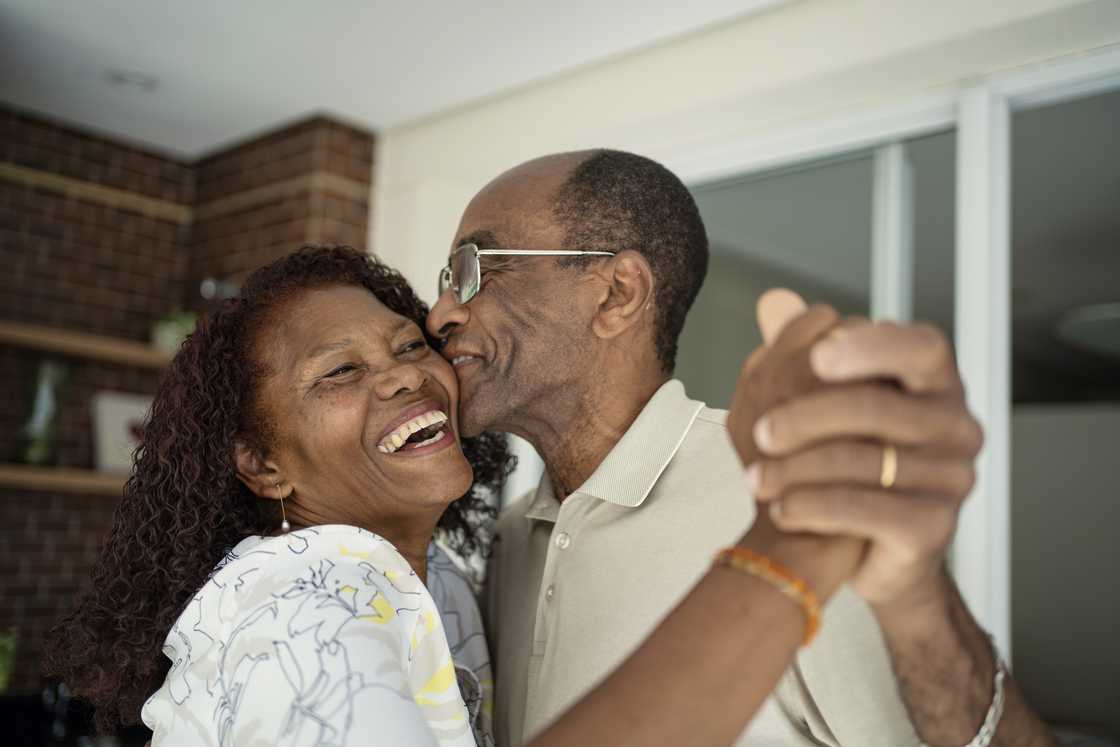 People love to see elderly couples