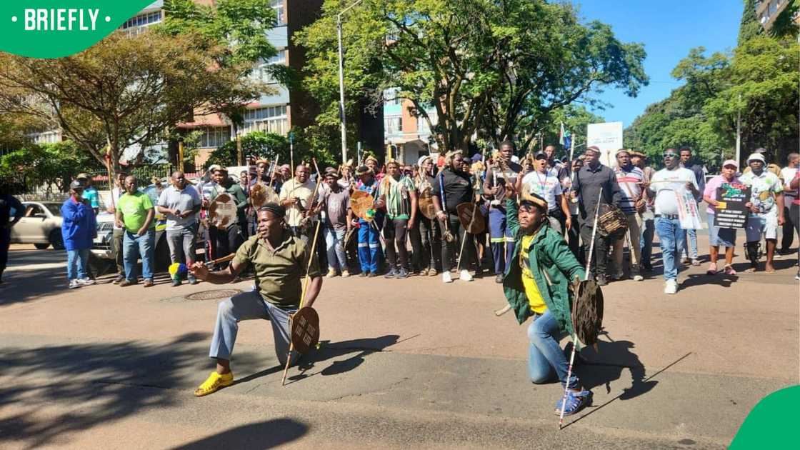 Ghanaians and Nigerians were urged to shut up shop amid the march Ghanaians and Nigerians were urged to shut up shop amid the march