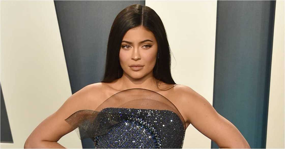 Kylie Jenner: Fans drag the billionaire for her water pressure Kylie Jenner: Fans drag the billionaire for her water pressure