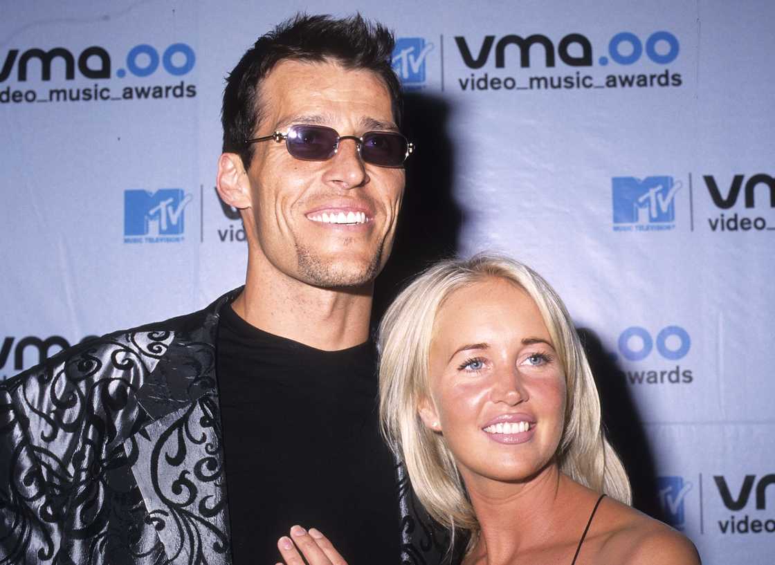 Sage and Tony Robbins at the MTV Awards