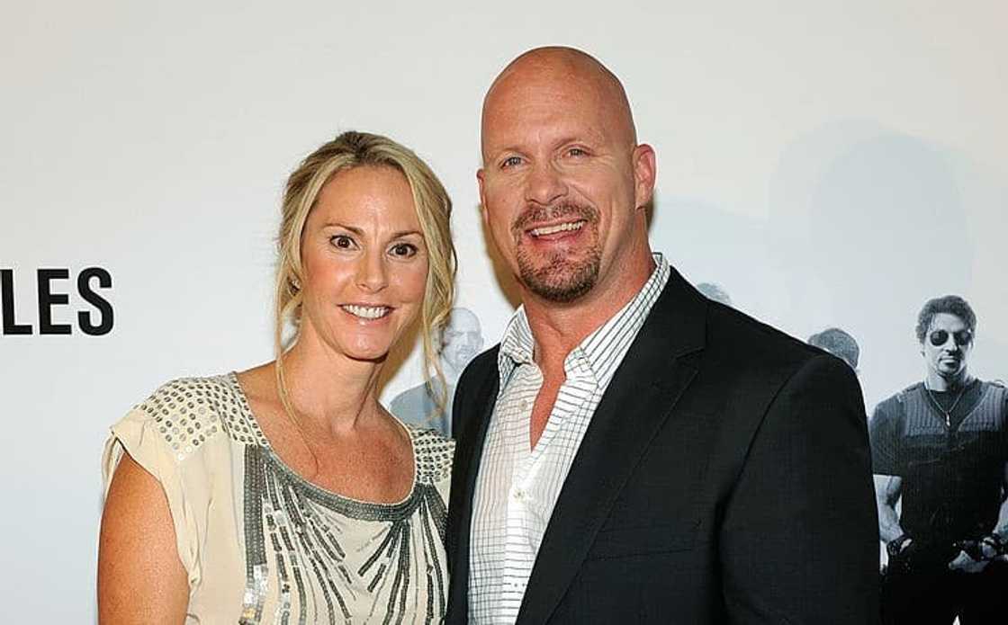 steve austin's wives steve austin's wives