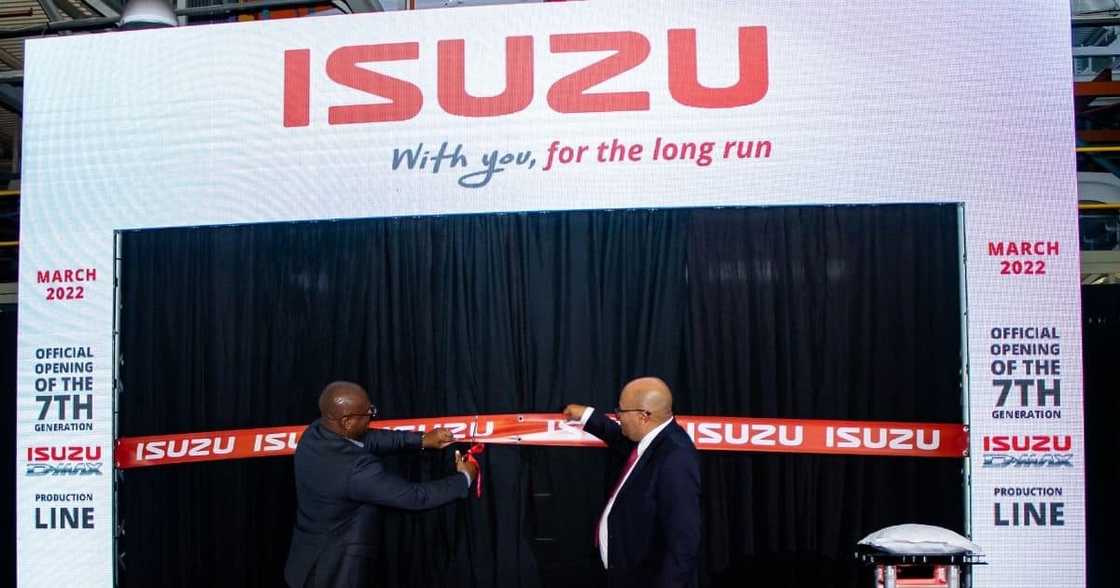 Isuzu SA Readies Production Line of New D-max Bakkie in Gqeberha After R1,2 Billion Investment Isuzu SA Readies Production Line of New D-max Bakkie in Gqeberha After R1,2 Billion Investment