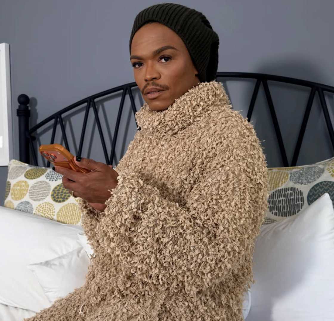 Somizi Mhlongo is at the centre of another battle with SARS Somizi Mhlongo is at the centre of another battle with SARS