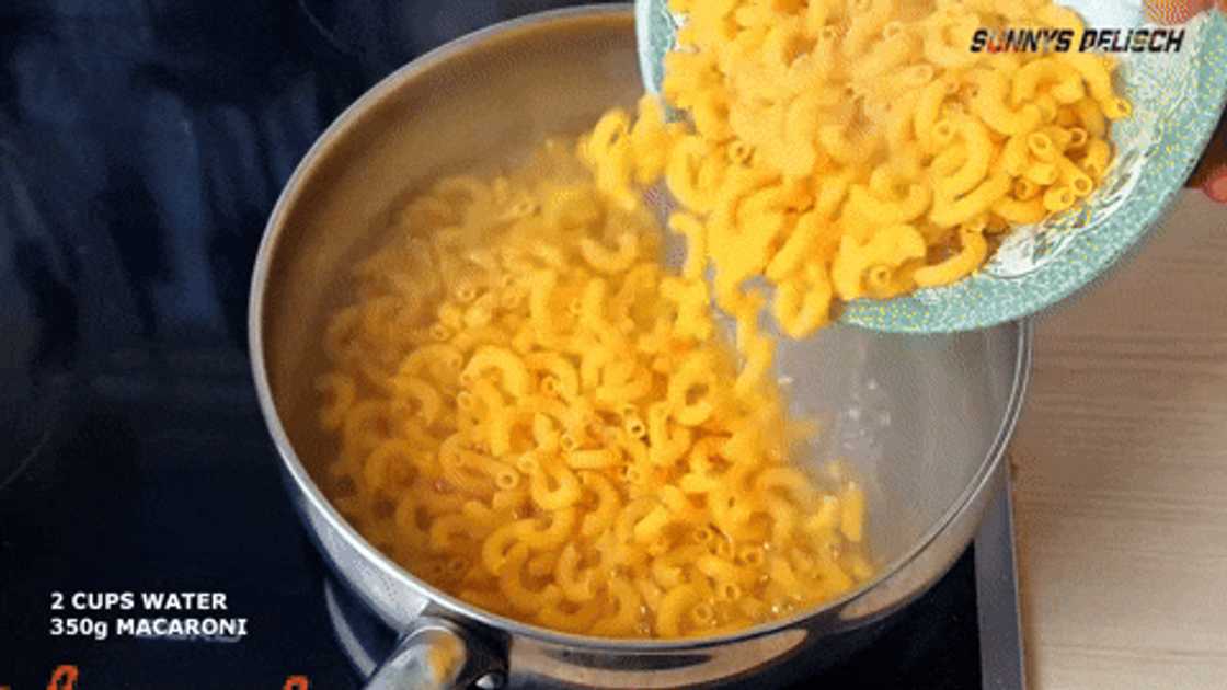 How to make macaroni with mince