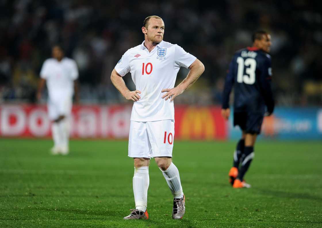 Wayne Rooney, 2010 FIFA World Cup, South Africa, England, USA.