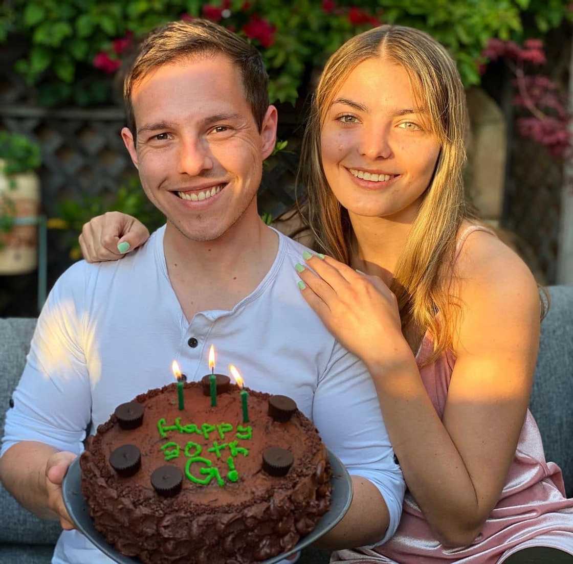 why is graham stephan not selling sunset? why is graham stephan not selling sunset?