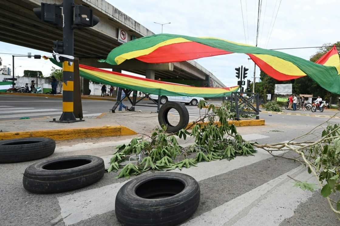 Blocked street in Santa Cruz, as part of a protest to demand the government move up a population census set for 2024