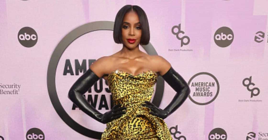 Kelly Khumalo Kelly Khumalo