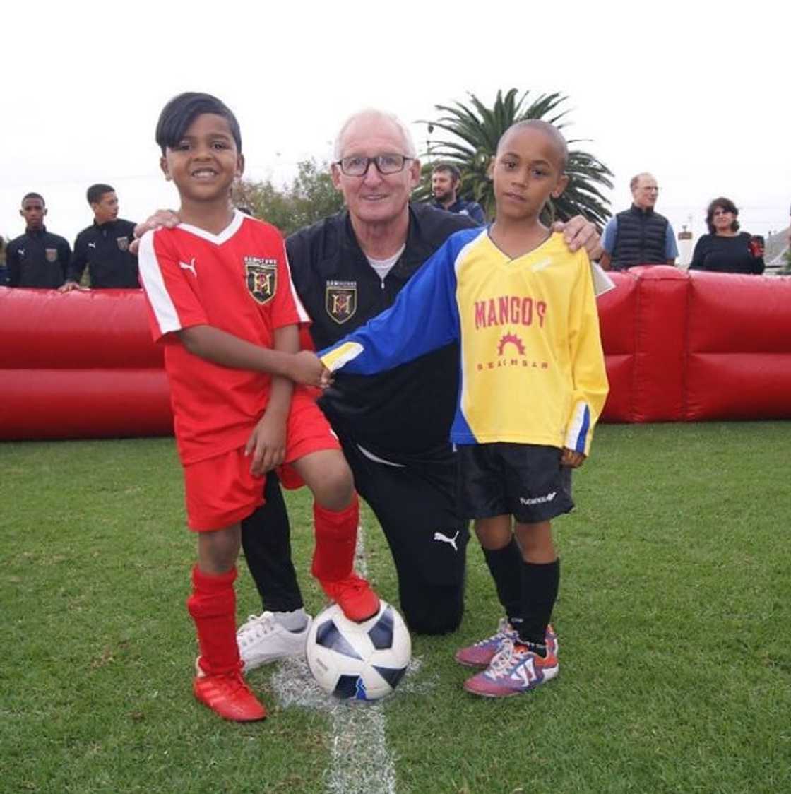 Gordon Igesund academy