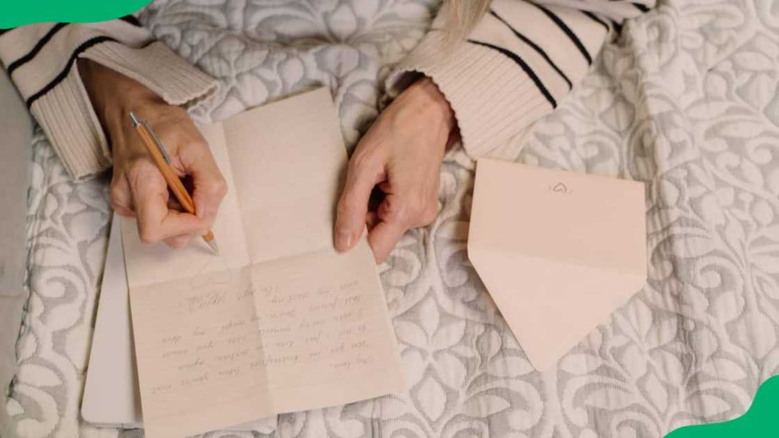 How to write a friendly letter in high school How to write a friendly letter in high school