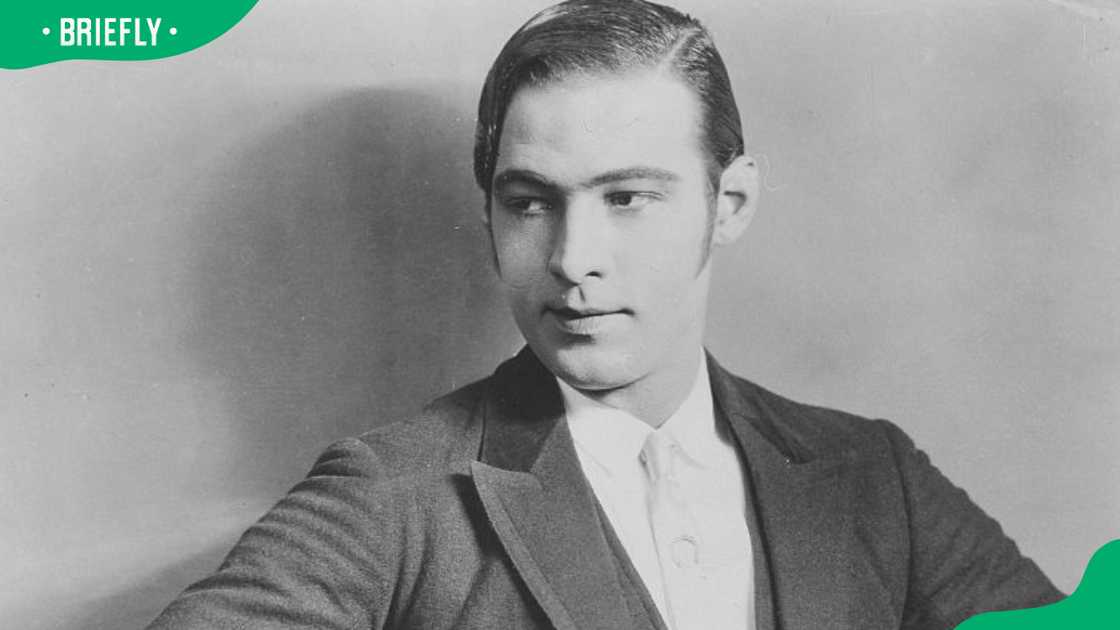 A black and white photo of Valentino Rudolph A black and white photo of Valentino Rudolph