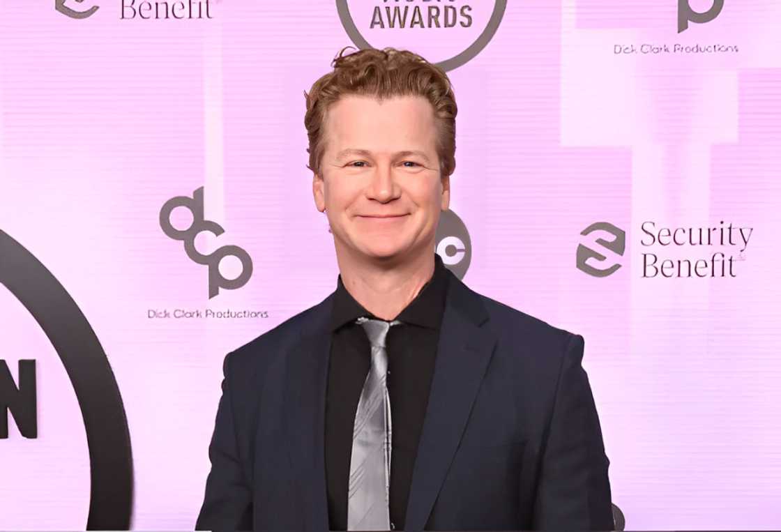 Jonathan Mangum Jonathan Mangum