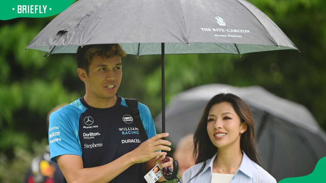 Lily Muni He and Alex Albon at the F1 Grand Prix of Singapore