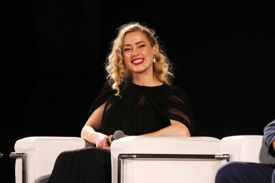 Amber Heard on the stage