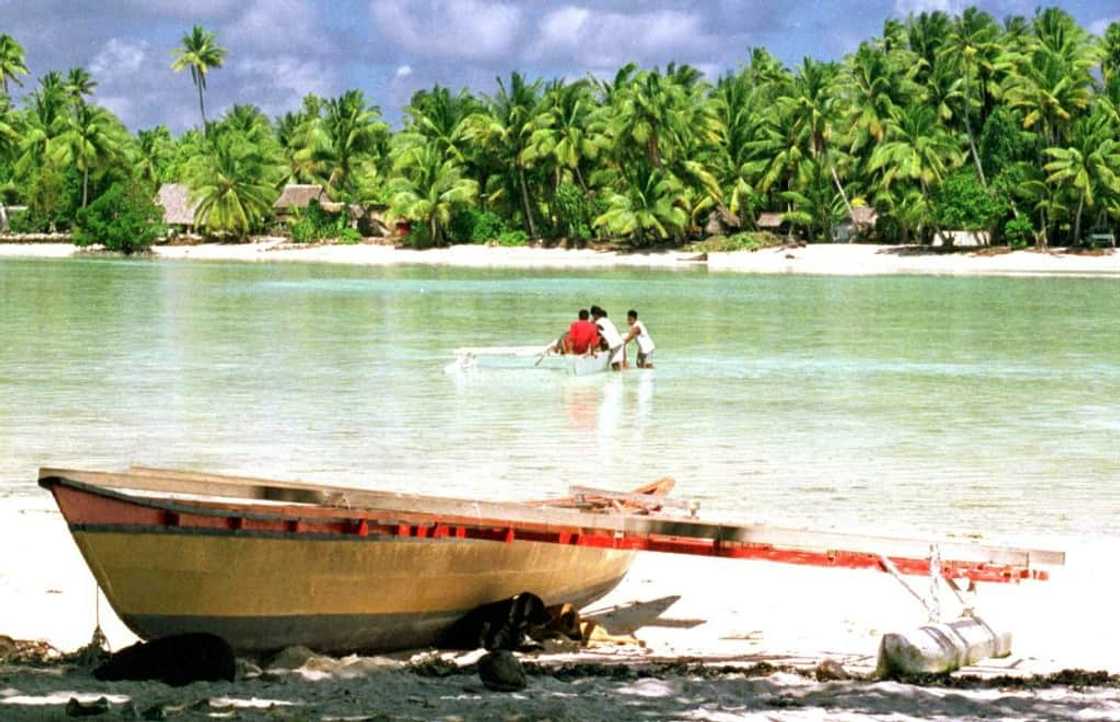 The pacific nation of Kiribati has a population of 115,372 (2023 est.) spread over 33 islands - although only 21 of the islands are habitable The pacific nation of Kiribati has a population of 115,372 (2023 est.) spread over 33 islands - although only 21 of the islands are habitable
