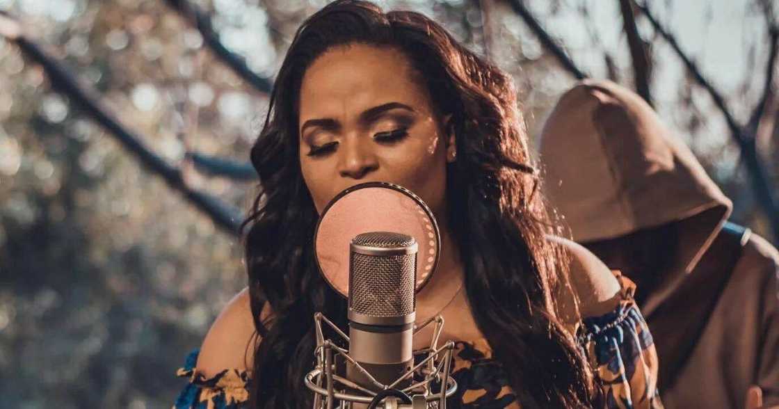 Singer Bucie faces divorce from her Superman husband Singer Bucie faces divorce from her Superman husband