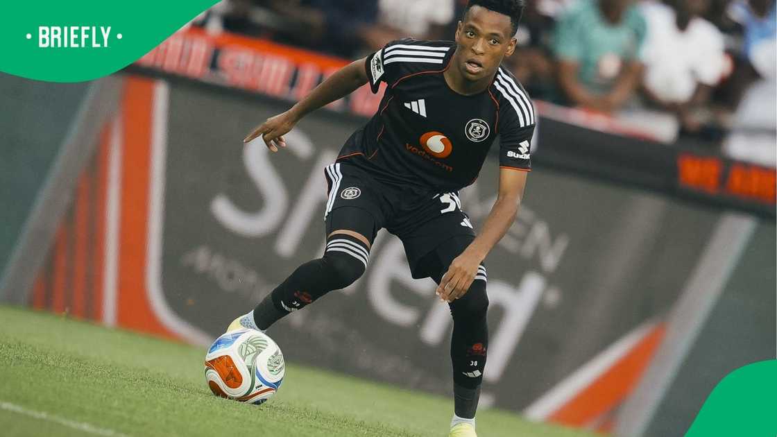 Relebohile Mofokeng, Orlando Pirates, Magesi FC. Relebohile Mofokeng, Orlando Pirates, Magesi FC.