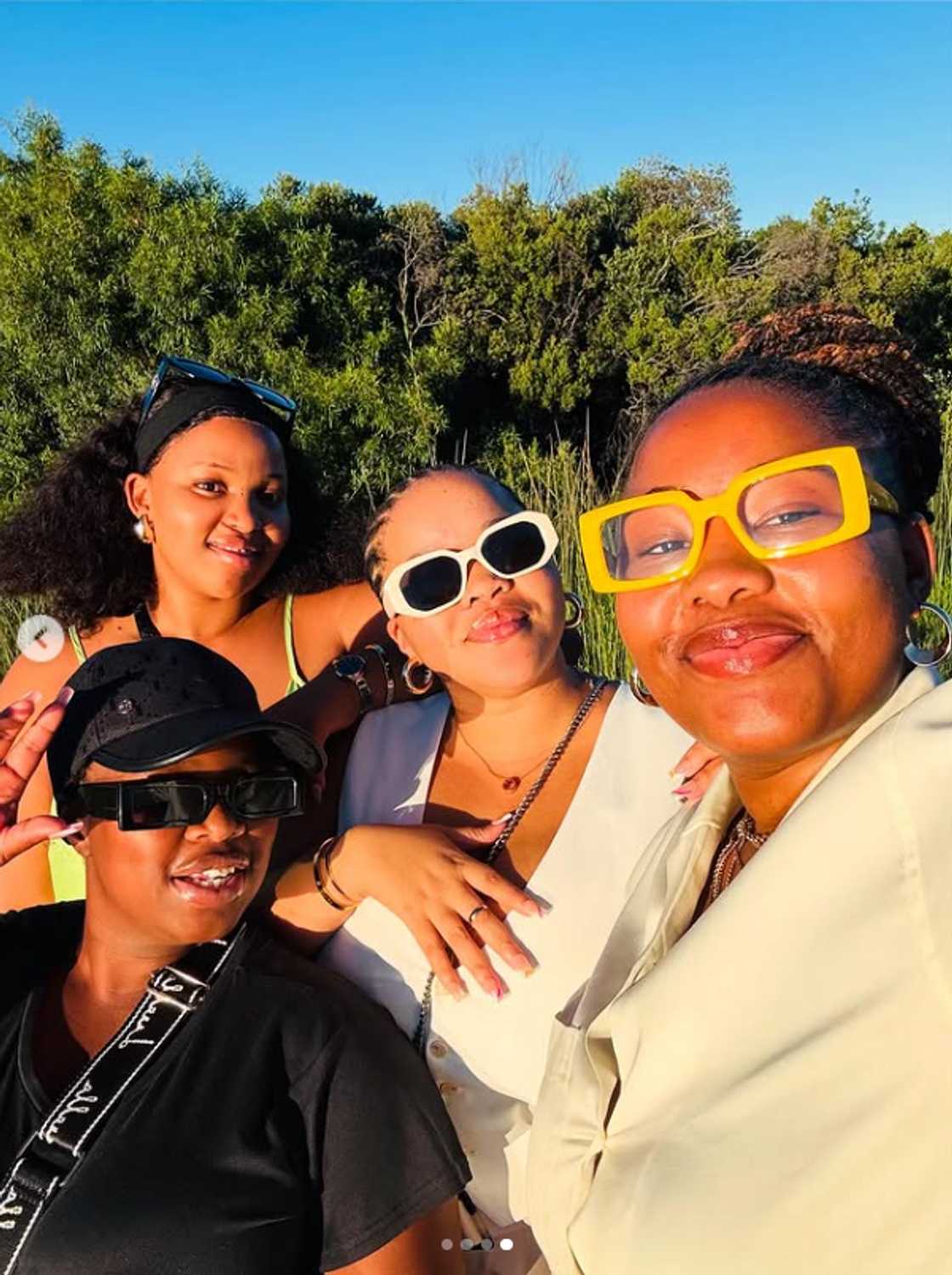 Tirelo Kale proved that she gets along with everyone on ‘Izingane Ze’sthembu’. Tirelo Kale proved that she gets along with everyone on ‘Izingane Ze’sthembu’.