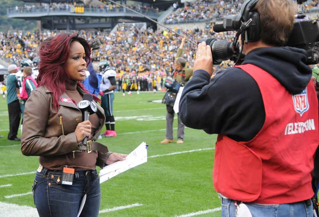 Who is Pam Oliver? Age, spouse, health, salary, teeth, career, profiles, net worth Who is Pam Oliver? Age, spouse, health, salary, teeth, career, profiles, net worth